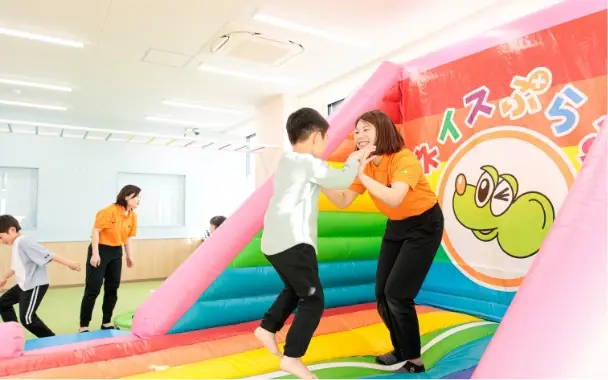 児童発達支援、放課後等デイサービス事業